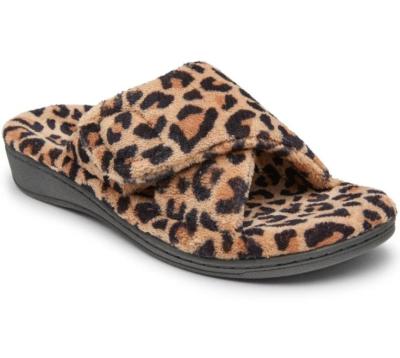 China Lightweight High Quality Leopard Fur Slipper Summer For Ladies Winter Sandal Women Slip Fuzzy Leopard Print Fluffy Fox Slipper Slide for sale