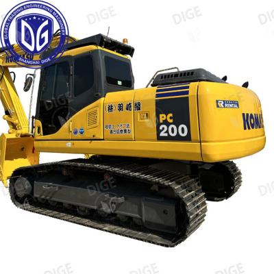 China Excavadora USED PC200-7 bem conservada com capacidades eficientes de manuseio de materiais à venda