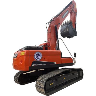 중국 트랙 이동형 Doosan DX225 발굴기 건설 프로젝트에 대한 우수한 성능과 신뢰성 판매용