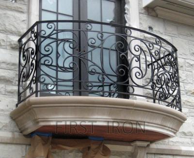 China Easily Assembled French Galvanized Steel Mid Iron Balcony , Prefab Black Iron Balcony Railings for sale