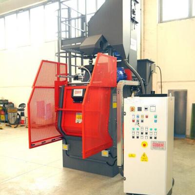 China Durable Automatic Sandblasting Glass Atomization Sandblasting Rubber Track Shot Blasting Machine for sale