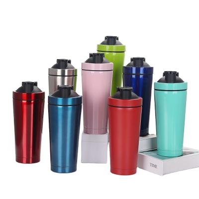 China Custom Logo High Quality 750ml 304 Stainless Steel Protein Shaker Bottle Gym Shaker Cup Metal Vacuum Blender Bottle Viable With Stire for sale