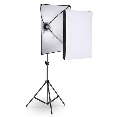 China Nylon Cloth Photography Equipment Softbox 50x70CM Single Lamp with Tripod for Photo Studio Lighting Kit Softbox Lighting Kit for sale