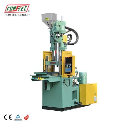 China VERTICAL 600 kN Single Tabletop Sliding Machine Phone Case Machine Table Maker Mini Single Injection Molding Machine for sale