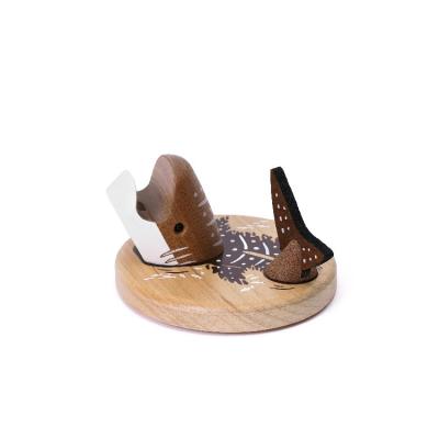 China Dustproof High Quality Wood Phone Stand Cute Shark Whale [2.4] Ocean Animal for sale