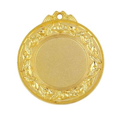 China All over the world different types gold latest arrival badge and exquisite luxury zinc alloy plating tags medal for sale