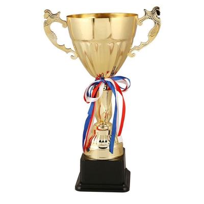 China Gift Soccer Figure Trophy Metal Cups and Collectible Trophies,Unique Design Stock Sales Cup Shape Competition Cup Gold Award Trophy for sale