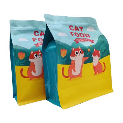 China Recyclable Custom Pet Food Packaging Bags Biodegradable Stand Up Pouch Aluminum Foil Zipper Lock Packaging Bags For Dog Food Packaging for sale