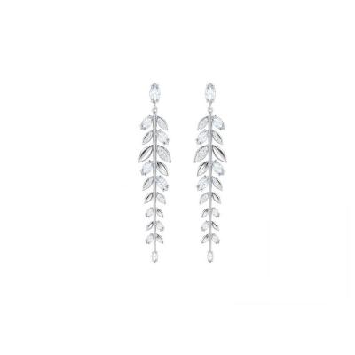 China NEW FASHION Elegant Leaf Diamond Earrings Temperament Long Leaf Shape Earrings For Women Girl Gift for sale