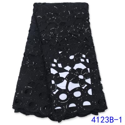 China 2021 Viable New Arrivals Nigerian Embroidery Lace With Flower Good Quality Net Fabric For Dress 4123B for sale