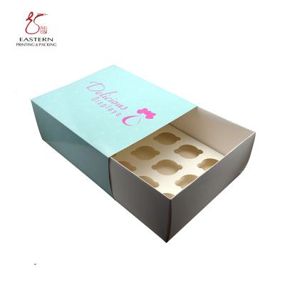 China Recyclable Custom Paper Packaging Box Chocolate Box / Candy Box / Cake Box for sale