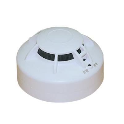 China Smoke Detectors Suitable for Homes Shops 360 Degree Sensor Detection Self-Inspection Prompts Independent Smoke Detector Alarm System for sale