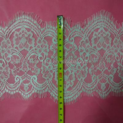 China 2021 Sustainable Well Knitted Nylon Double Scalloped Eyelash Lace Trimming for sale