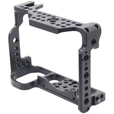 China Higher Versatility Aluminum Alloy Camera Cage For Nikon Z5/Z6/Z7/Z6II/Z7II Video Vlog Camera Cage for sale