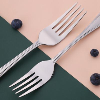 China High Quality Disposable Flatware 304 Stainless Steel Gold Spoon Knife Fork Knife Cutlery Set Matte for sale