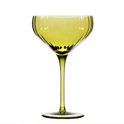 China Luxury Unique Ribbed Cocktail Martini Glasses Samlife Ribbed Wholesale Cocktail Martini Glasses for sale