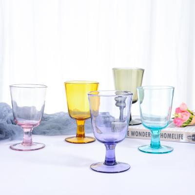 China Samlife Wholesale Unique Luxury Custom Wine Glass Long Stem Colored Wine Glasses For Wedding for sale