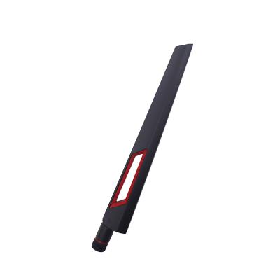 China ABS factory sells high quality 690-2700mhz 5dbi4g mobile broadband antenna rod antenna waterproof rubber router for sale