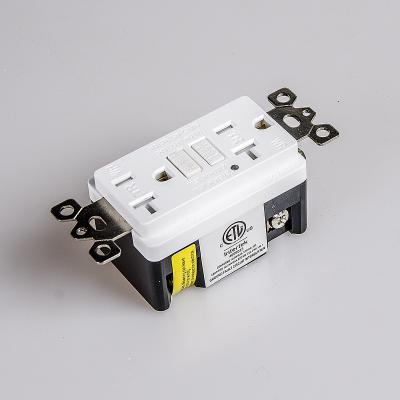 China 20 Amp GFCI Outlet 125 Volt Indicador de Receptor Resistente ao Tempo Com Luz LED à venda