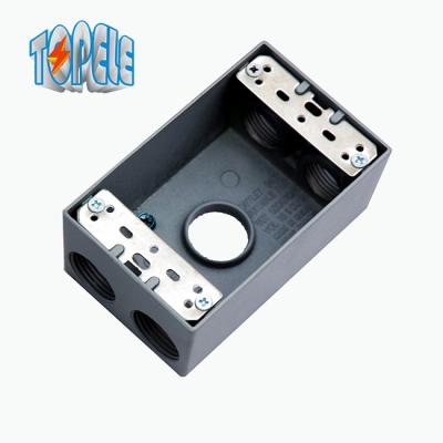 China 1 banda 3 agujeros 3/4 pulgadas IP67 resistente a la intemperie cajas eléctricas en venta