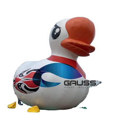 China 2020 Advertising Giant Inflatable White Swan 10m Inflatable Duck High Goose In Water for sale