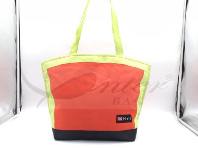 China El color anaranjado de la bolsa de asas de los deportes del poliéster, entrenamiento para mujer empaqueta colores multi en venta