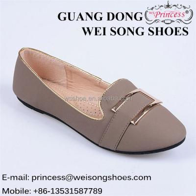 China Simple Design Upper Different Style Fashion Women's Flat Sports Shoes for sale