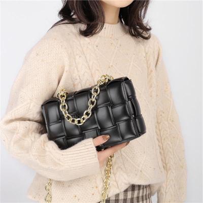 China Fashion New Style Shoulder Bag Lady Bag Chain Woven Casual Shoulder Bag for sale