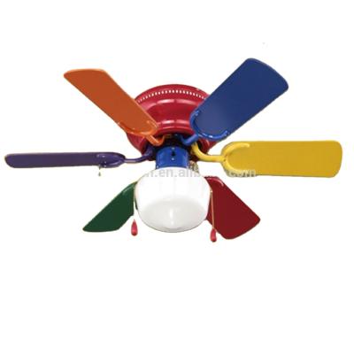 China Classic Decorative Hotel Design 52inch Ceiling Fan With Light Wood 5 Blade for sale