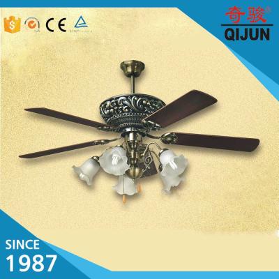 China Modern Indoor New Antique Decorative Ceiling Fan With Light for sale