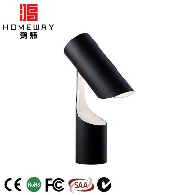 China Modern Unique Cheap Sell Bedside Art Lamp Living Room Bedroom Table Lamp Metal Table Lamps for sale