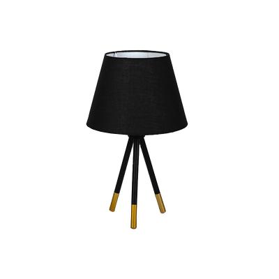 China Durable Nordic Style Gold Color Decorate Luxury Table Lamp For Living Room Or Bedsides for sale