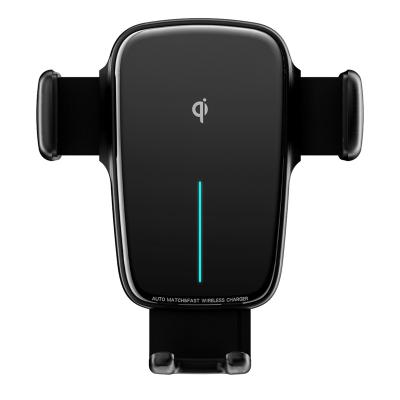 China New China-chic This is a 15w Qi Car Charger Auto Wireless Mount Coil Matching Car Phone Holder for iphone 12 .13pro for sale