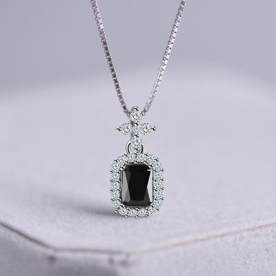 China Trendy Simple Trendy Zircon Black Snap Necklace Perfume Bottle Diamond Jewelry Luxury Pendant Necklace for sale