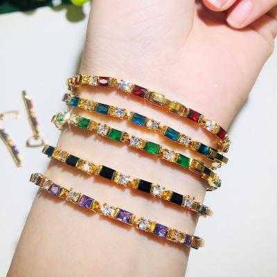 China Newly FASHIONABLE Korean Popular Simple Square Round Zircon Bracelet Real Gold Plated Copper Jewelry Bracelet for sale