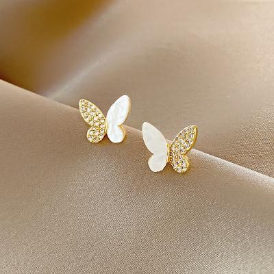 China Newly fashion cute gold plated butterfly earring jewelry acrylic zircon stud earings for women 2021 for sale