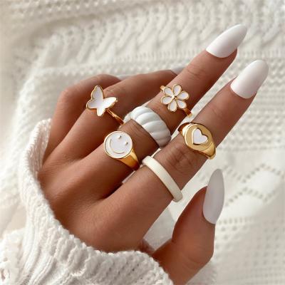 China Fashion 6Pcs Trendy Twist Butterfly Ring Set For Lover Women Romantic Flower Wedding Rings for sale