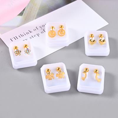 China FASHIONABLE 925 Stainless Steel Love Earrings Sterling Silver Korean Simple Flower Petal Earrings for sale