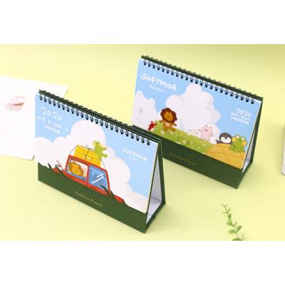 China Comfortable Table Calendar New Design Printing Desk Calendar 2022 Custom Maker for sale