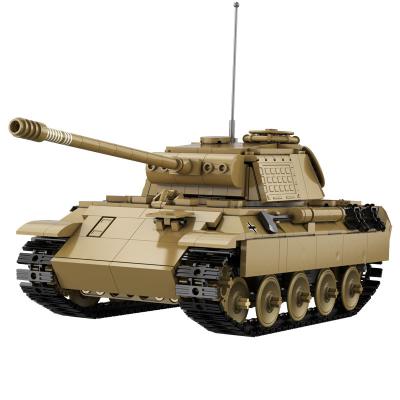 China Building Blocks Toy Cada C61073 Military German Panther Ww2 Rc Weapon Brick Remote Control Army Battles Sets Toys For Children for sale