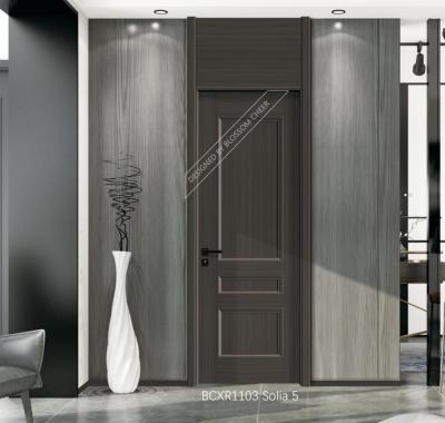 China 2021 Wholesale European Doors Modern Wooden Door Designs Entry Door For Home en venta