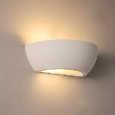 China Hot Sale Modern White Attractive Round Decoration E14 Amazone Led Plaster Gypsum Wall Lamp for sale