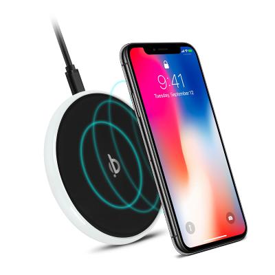 China Creative Wireless Fast Charging Wireless Charging Pad for Desktop Wireless Type-C Input 18W Max Port New iPhone 12 Charger for sale