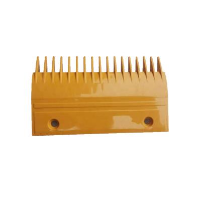 China Modern Hyundai Escalator 17 Teeth Plastic Comb Plate S655B6 for sale