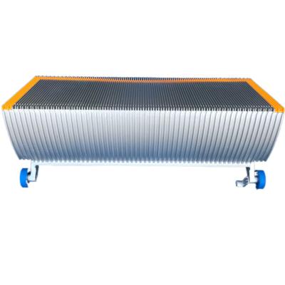 China Modern Escalator Step With Aluminum Alloy Plastic Yellow Step Frame Universal Type for sale