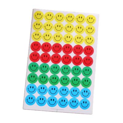 China Hot Selling Custom Sticker 1.5cm Amazon Logo Vinyl Smile Cartoon Face Around Sticker Teachers Kids Gifts Cartoon Happy Kids Sticker for sale