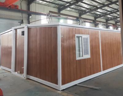 China Luxury Modular 2 Bedroom Expandable Container House With Living Room and Bathroom for sale