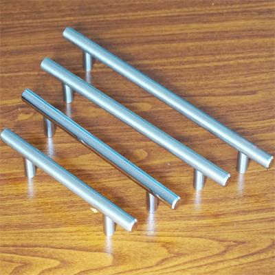 China Cabinet T Bar Handle Iron Furniture Handle for sale