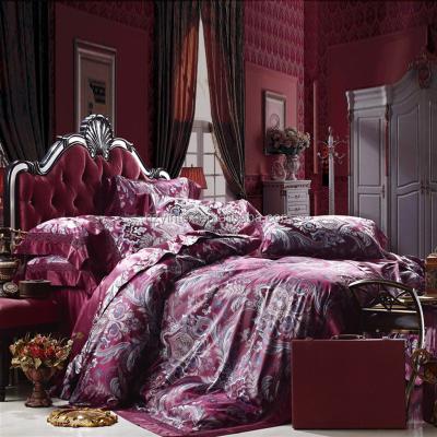 China Disposable 100% Pure Silk Duvet Comforter For Home Comforter With Outstanding Quality China Supplier for sale