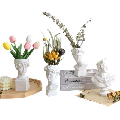 China Nordic Eco-friendly Ceramic Flower Retro Flower Arrangement Piece Living Room Decoration Vase Portrait Sculpture Art Home Vase for sale